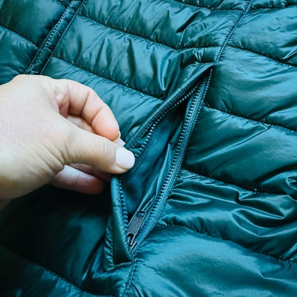 Women’s Patagonia Puffer Jacket | Perfect Condition - Picture 8 of 10